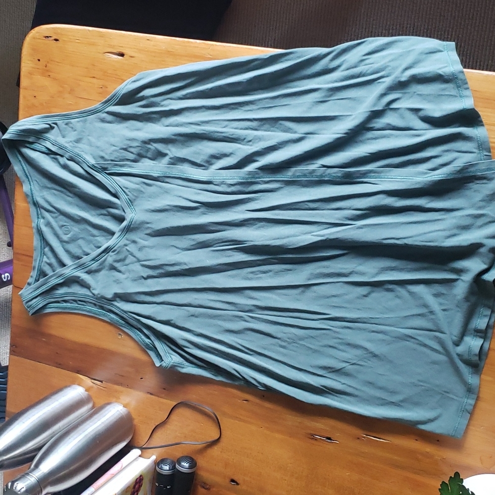 Lululemon drape front green tank